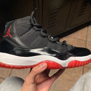 Jordan’s Bred 11 Sz8.5! No box!